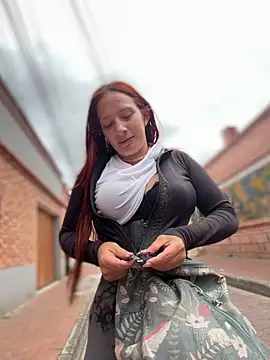 Show Webcam de Samyra_Biker12