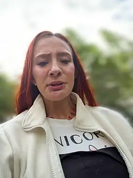 Samyra_Biker12 Adlı Modelin Web Kamerası Şovu