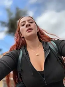 Show modela Samyra_Biker12 na web-kameri