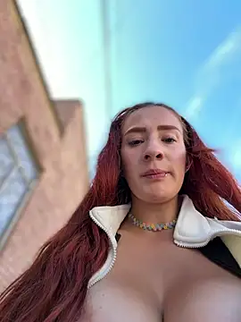 Samyra_Biker12's Webcam Show
