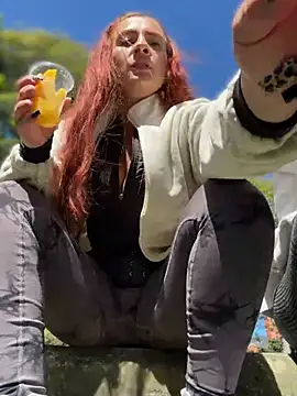 Pokazy przed kamerką – Samyra_Biker12