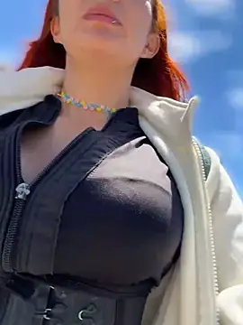 Samyra_Biker12 网络视讯表演
