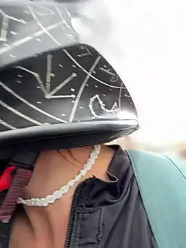 Samyra_Biker12 Adlı Modelin Web Kamerası Şovu