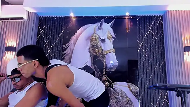 Show de webcam de the_knights_of_the_night_