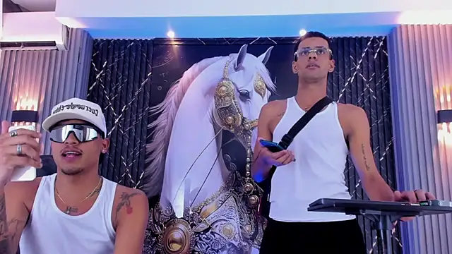 the_knights_of_the_night_ – webcam-show
