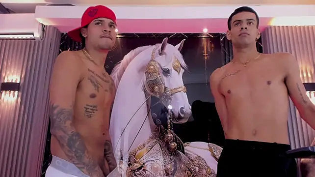 the_knights_of_the_night_n Webbikameraesitys