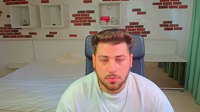 DaxGreer's Webcam Show