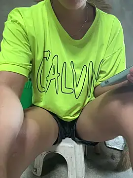Ryry1188 Adlı Modelin Canlı Sohbet Odası