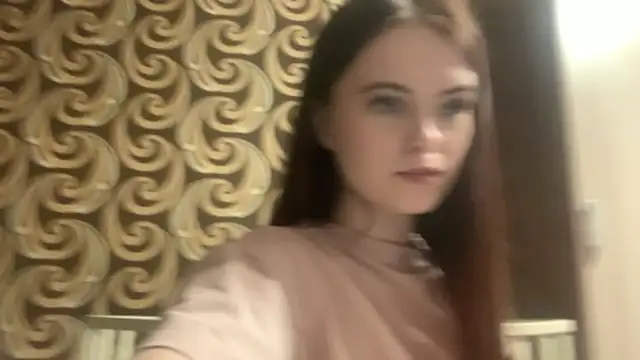 KikiAmino Chat XXX in diretta