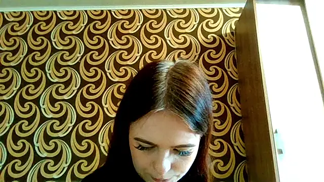 Chat XXX en directo de KikiAmino