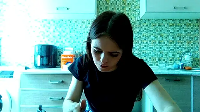 KikiAmino: онлайн-секс-чат