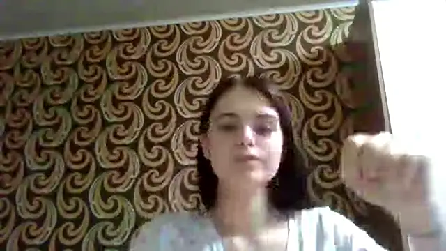 KikiAmino: απευθείας συνομιλία ΧΧΧ