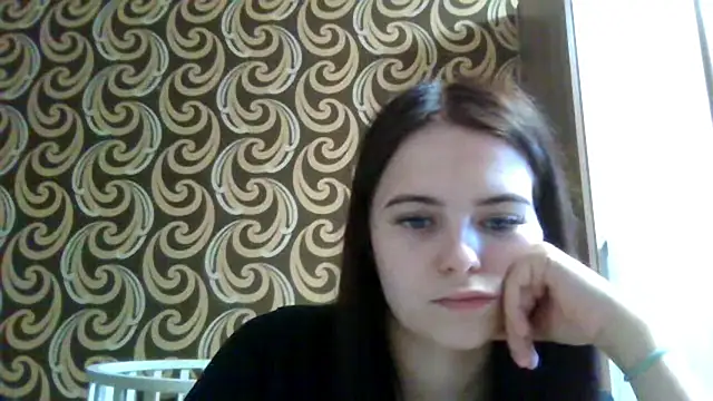 KikiAminon Live XXX chat