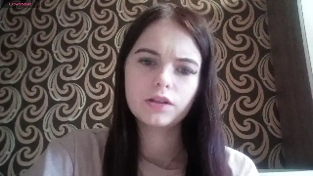 KikiAmino live XXX chat
