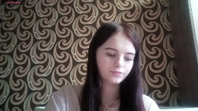 XXX chat uživo modela KikiAmino
