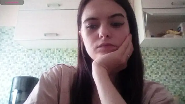 KikiAmino's Live XXX Chat
