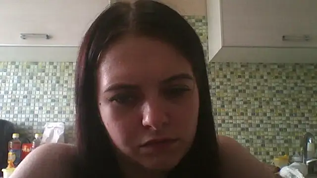 KikiAmino Adlı Modelin Canlı XXX Sohbeti