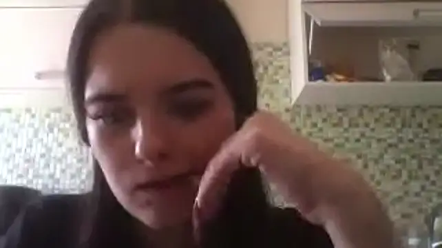 KikiAmino's Live XXX Chat