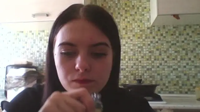 Chat +18 de KikiAmino ao vivo