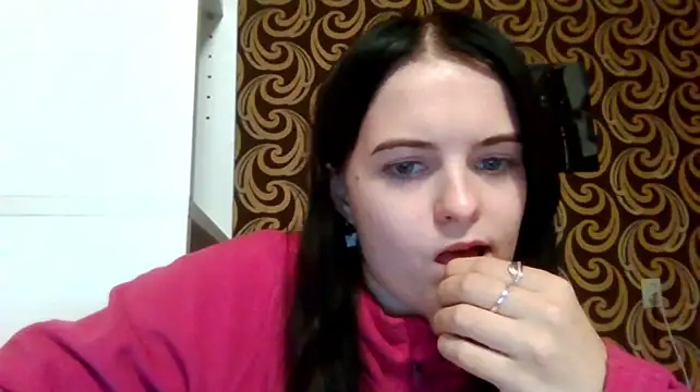 KikiAmino Adlı Modelin Canlı XXX Sohbeti