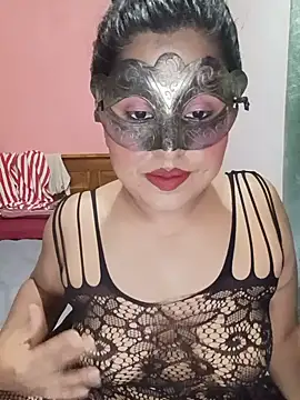 Maskedcurves ওয়েবক্যাম শো