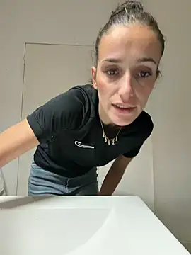 Lolaa92i Show Webcam