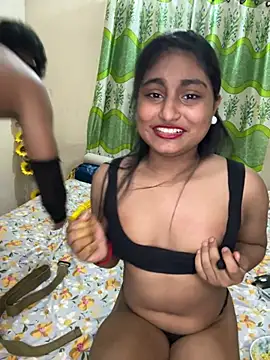 Dreamgirl_010 Show in webcam