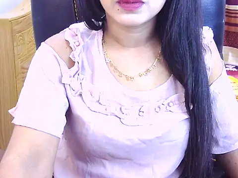Noor_Zarin Adlı Modelin Web Kamerası Şovu