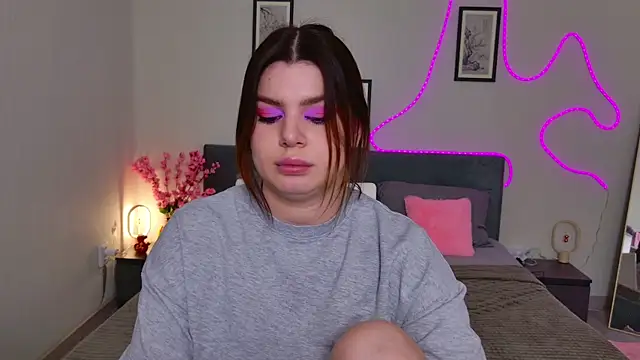moneyforPeaches Live XXX-Chat