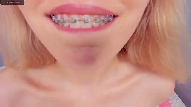 Barbiebloom Live XXX-Chat