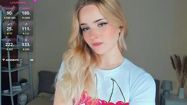 دردشة PorcelainBun الجنسية المباشرة