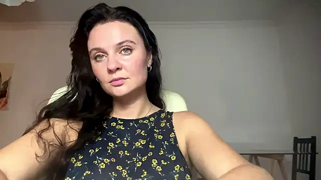 XXX chat uživo modela AvaStone_