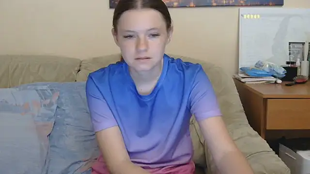 Онлайн чат XXX JessicaHolland1