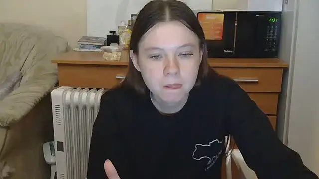 JessicaHolland1: απευθείας συνομιλία ΧΧΧ