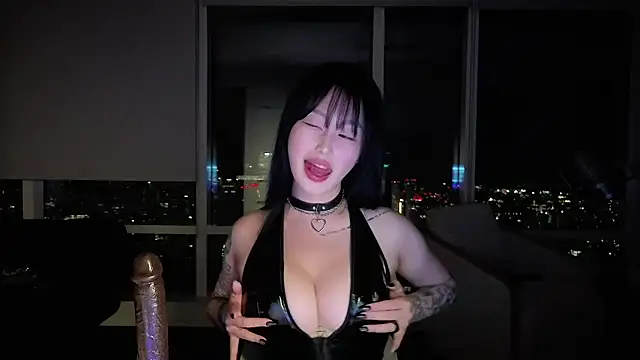 worshipcarrie Webcamshow