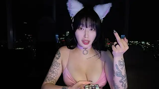 worshipcarrie's Webcam Show