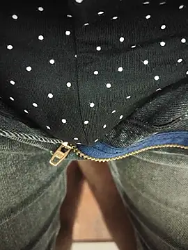 wild69fucker webcam show