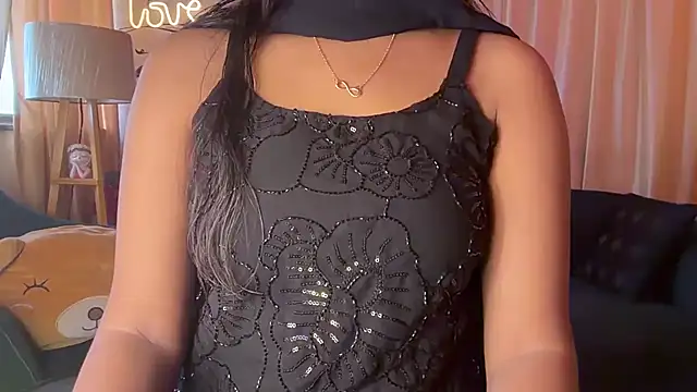 Sundari_apsara's Webcam Show