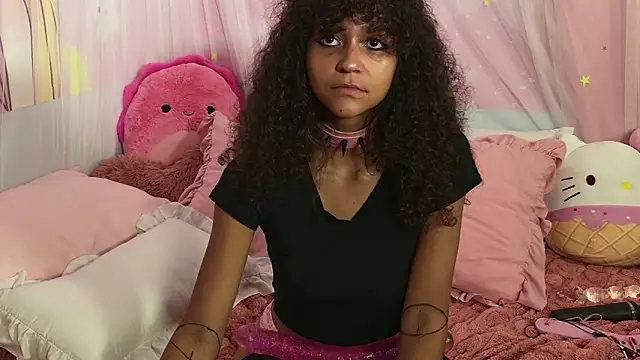 mia_hart's Webcam Show
