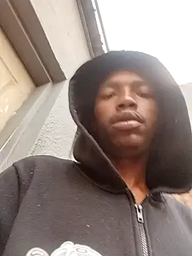 alphamale25's Webcam Show