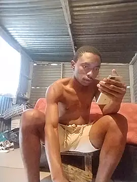 alphamale25 Show Webcam