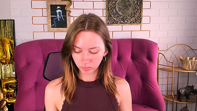 XXX chat uživo modela MeganClapp