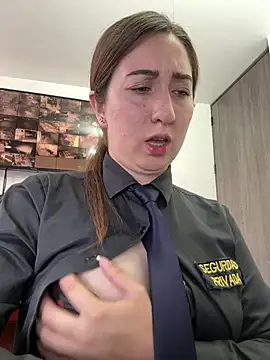 Pokazy przed kamerką – suzy-111
