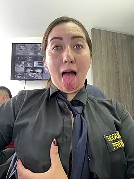 suzy-111's Webcam Show