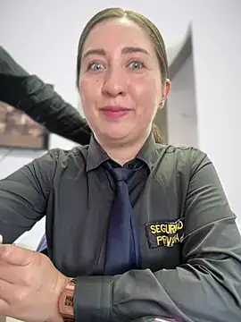 suzy-111 Webcam Show