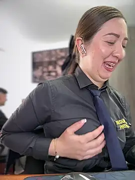 عرض كام suzy-111