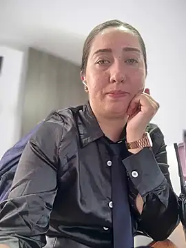 suzy-111 Webcam Show