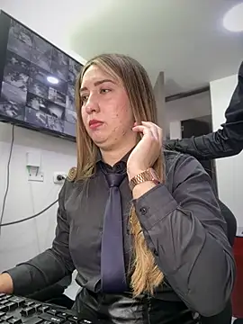 suzy-111 – webcam-show