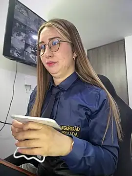 suzy-111 webkamerás műsora