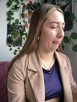 suzy-111 Webcamshow